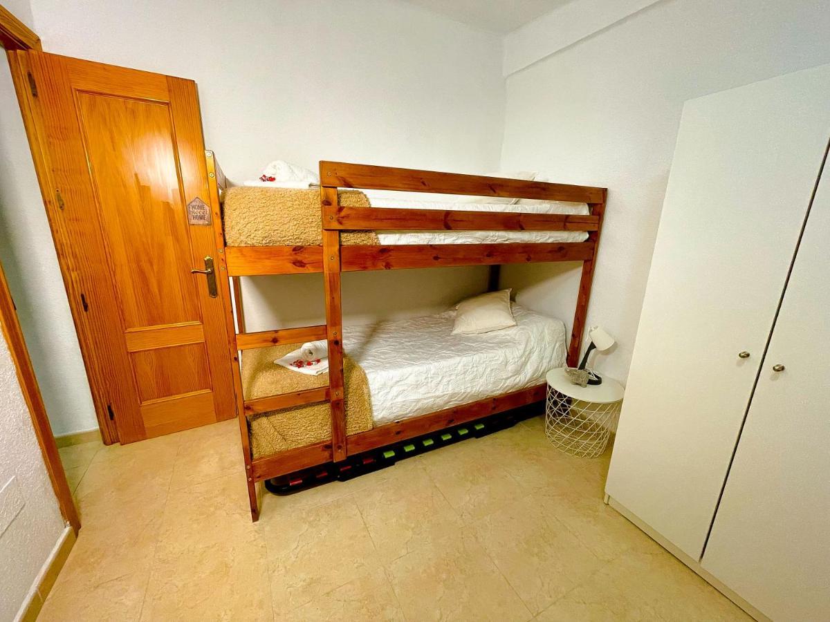 Apartamento Centro Playa Estacion De Tren Малага Екстер'єр фото